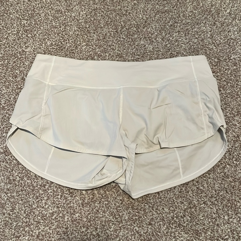 white lululemon speed up shorts